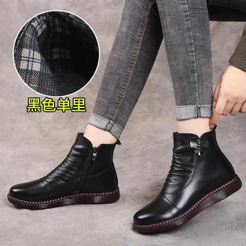 

Модне взуття Осінні жіночі шкіряні чоботи Жіночі модні зимові чоботи Жіночі балетки Нековзке тепле взуття на товстій підошві Жіноче 35 чорний