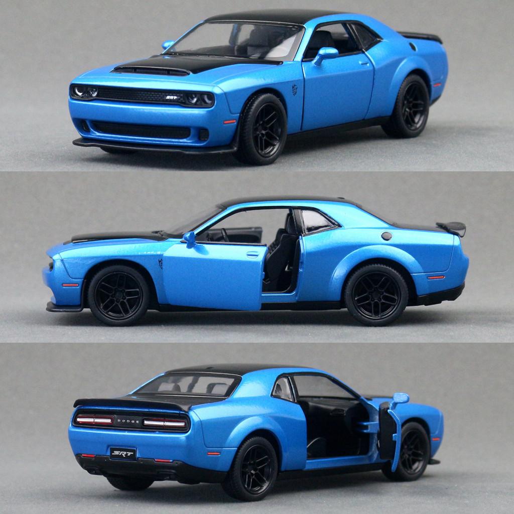 Challenger Demon Toy Alloy Car Model Replica For Home Display And Gifts