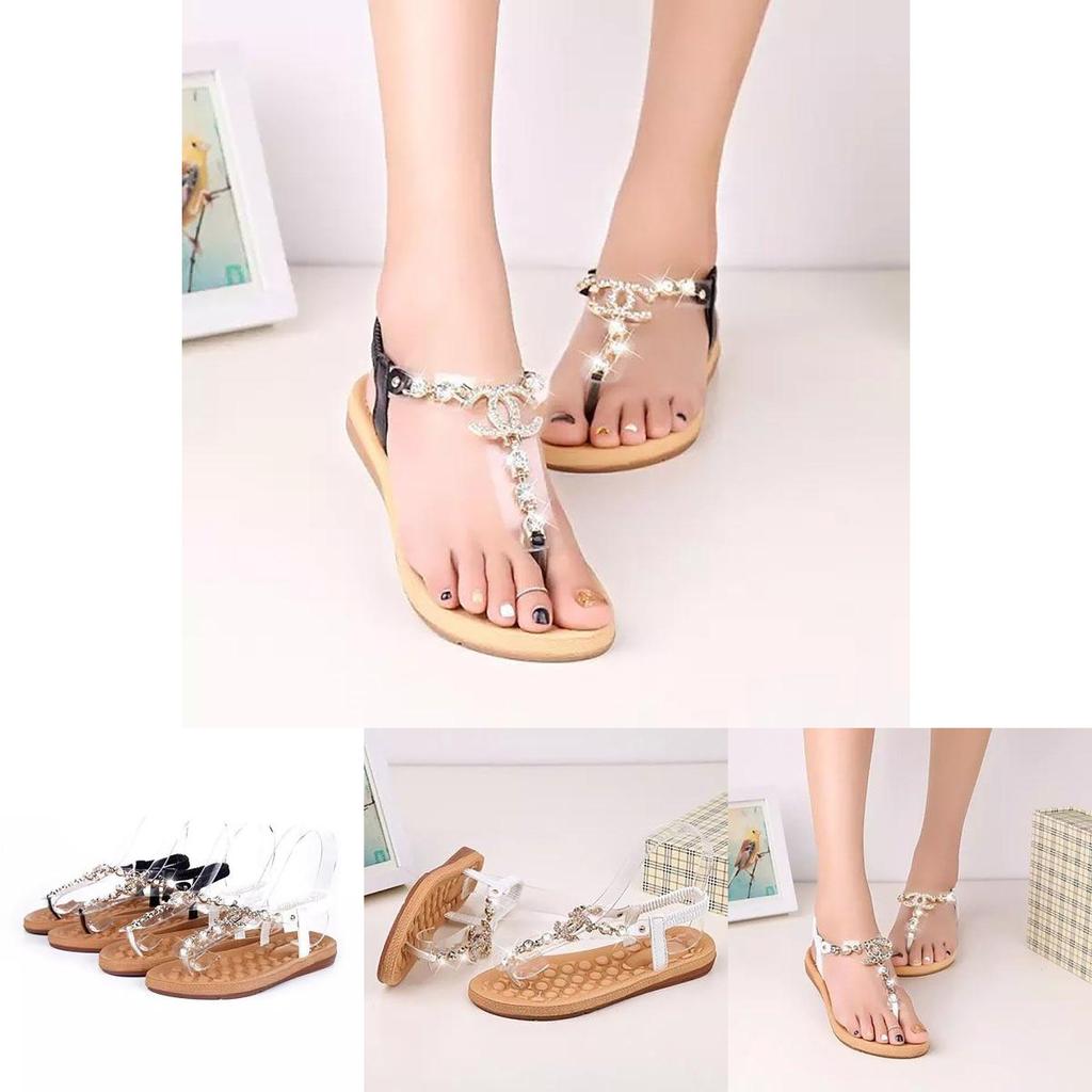 Elegant Women Gold Gladiator Sandals With Rhinestones And Flat Beach Design