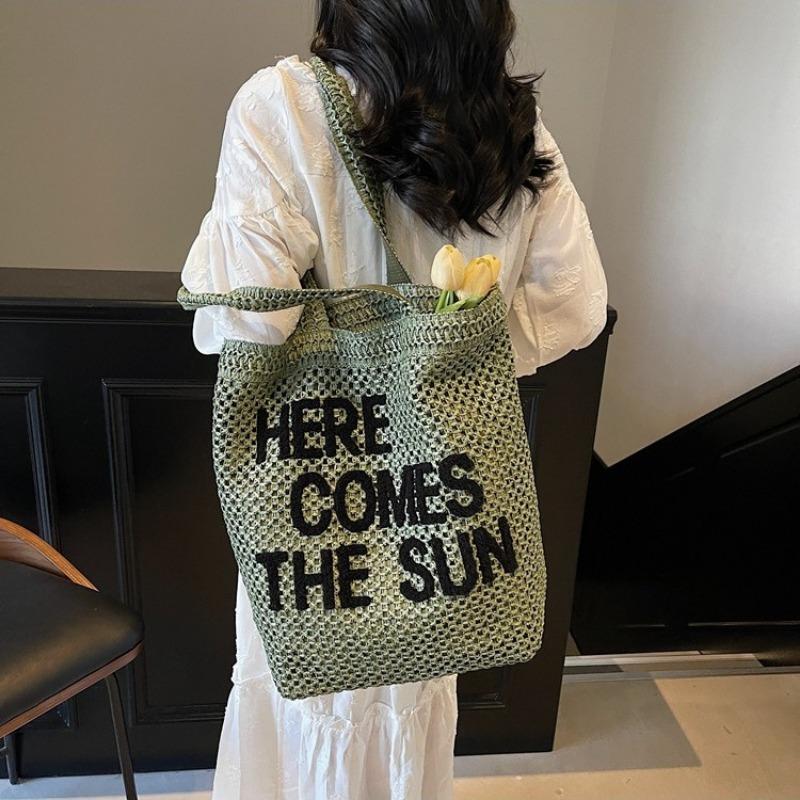A Large-capacity Commuting Spring and Summer Fashionable Single-shoulder Bag with A High-end Feel and A Beach Bag