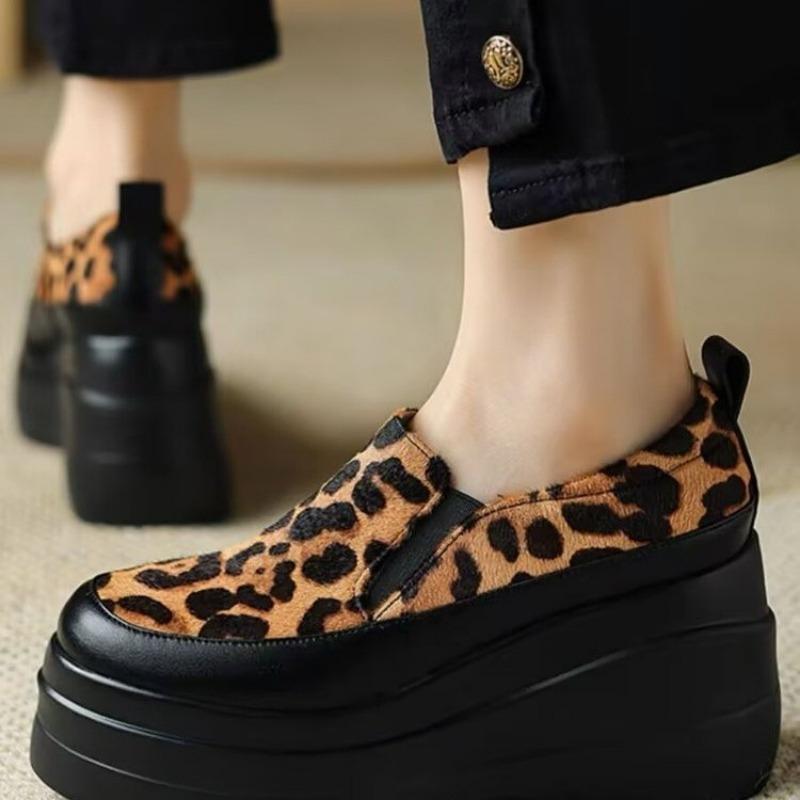 Fashion Ladies Shoes 2024 Hot Sale Loafers Women's High Heels Platform Casual Pumps Women Round Toe Slip on Wedges Shoes Female Zapatos