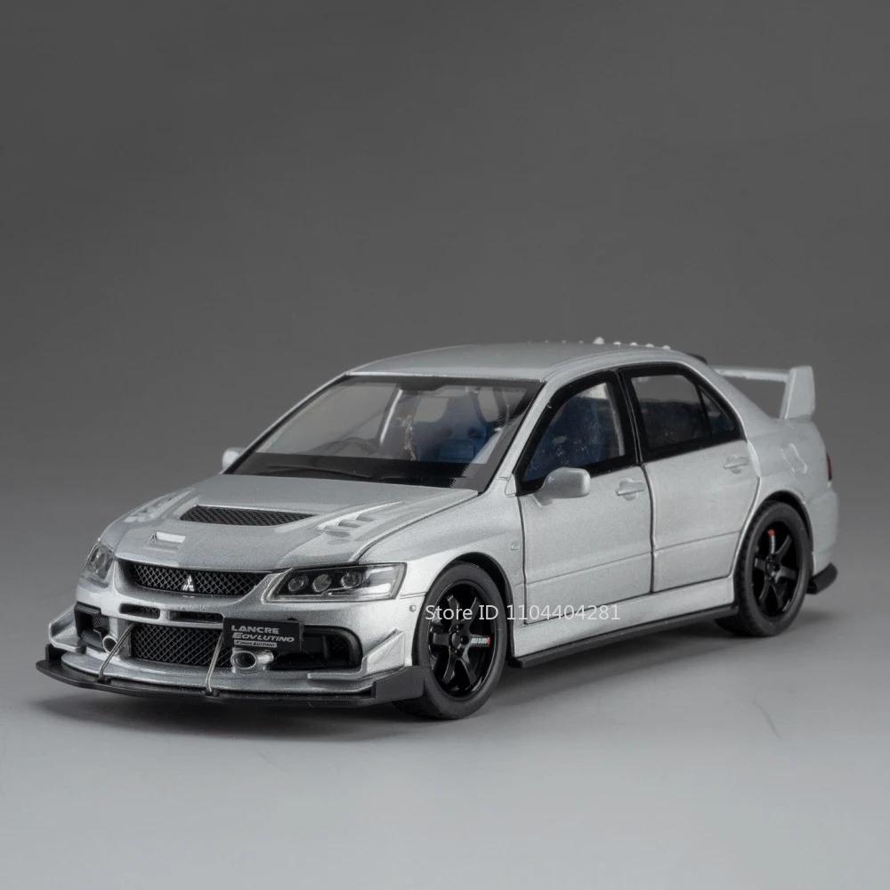 

1:32 Модель спортивного автомобиля из сплава Mitsubishi Lancer Evolution IX Игрушки Литые транспортные средства Открывающиеся двери Звук Свет Оттягивание назад Игрушка для мальчика Подарок серебряный