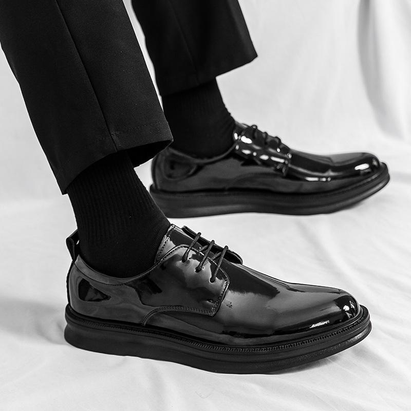 Autumn New Pointed Toe Patent Leather Lace-up Formal Casual Men's Shoes, Large Size.
