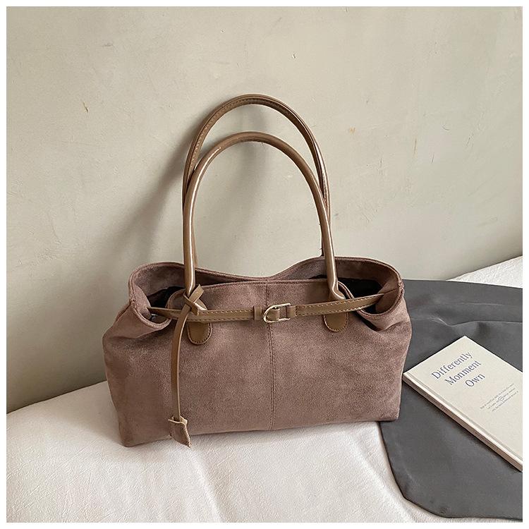 Autumn retro large-capacity suede bag women's 2025 new casual commuter shoulder bag portable tote bag