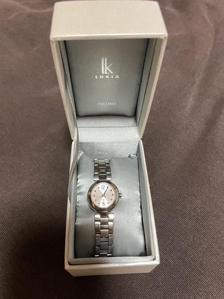 [USED] SEIKO LUKIA watch