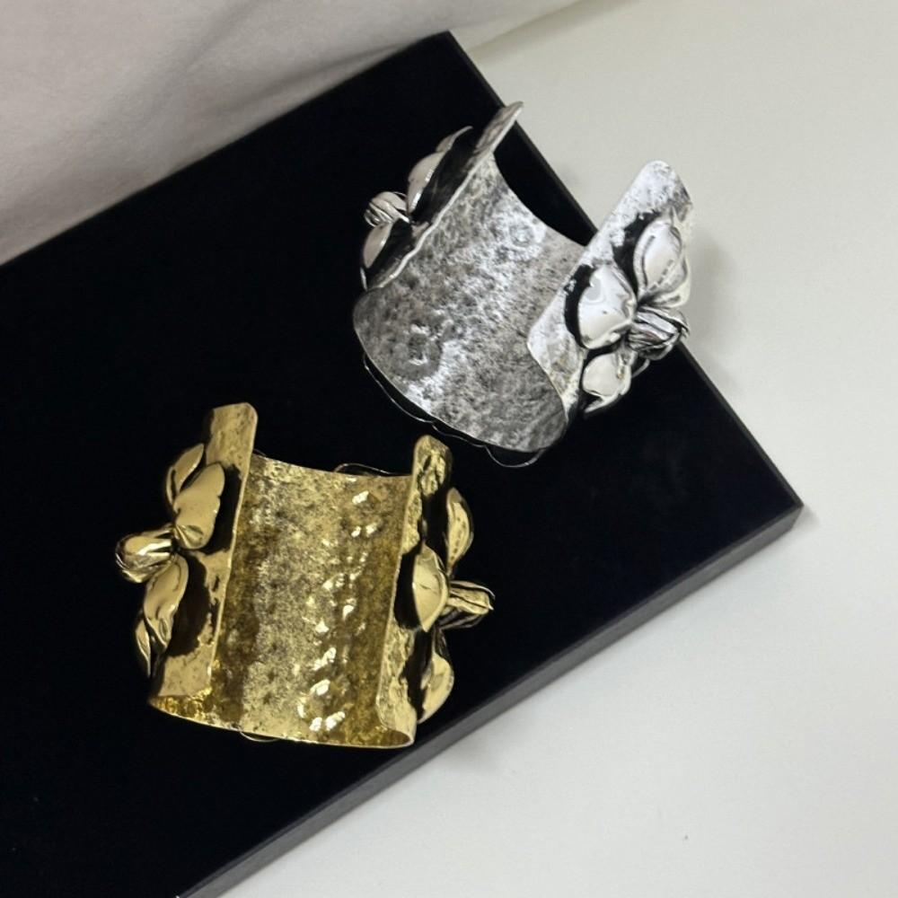 Wide Open Exaggerated Flower Bangle Geometric Women's Wrist Jewelry  Festival Gifts