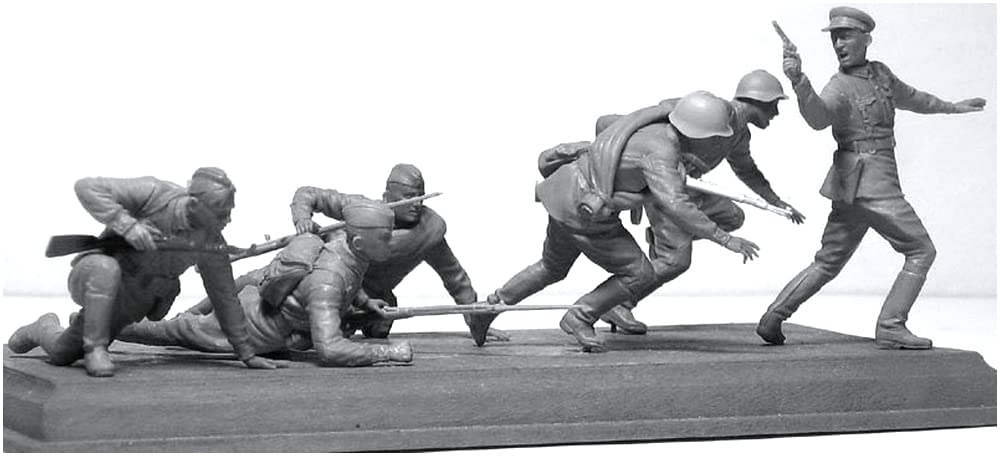 Master Box 1/35 Scale Soviet Infantry Assault Scene, 1941, 12-Pose Multi-Purpose, 6-Piece Plastic Model Kit, MB35063