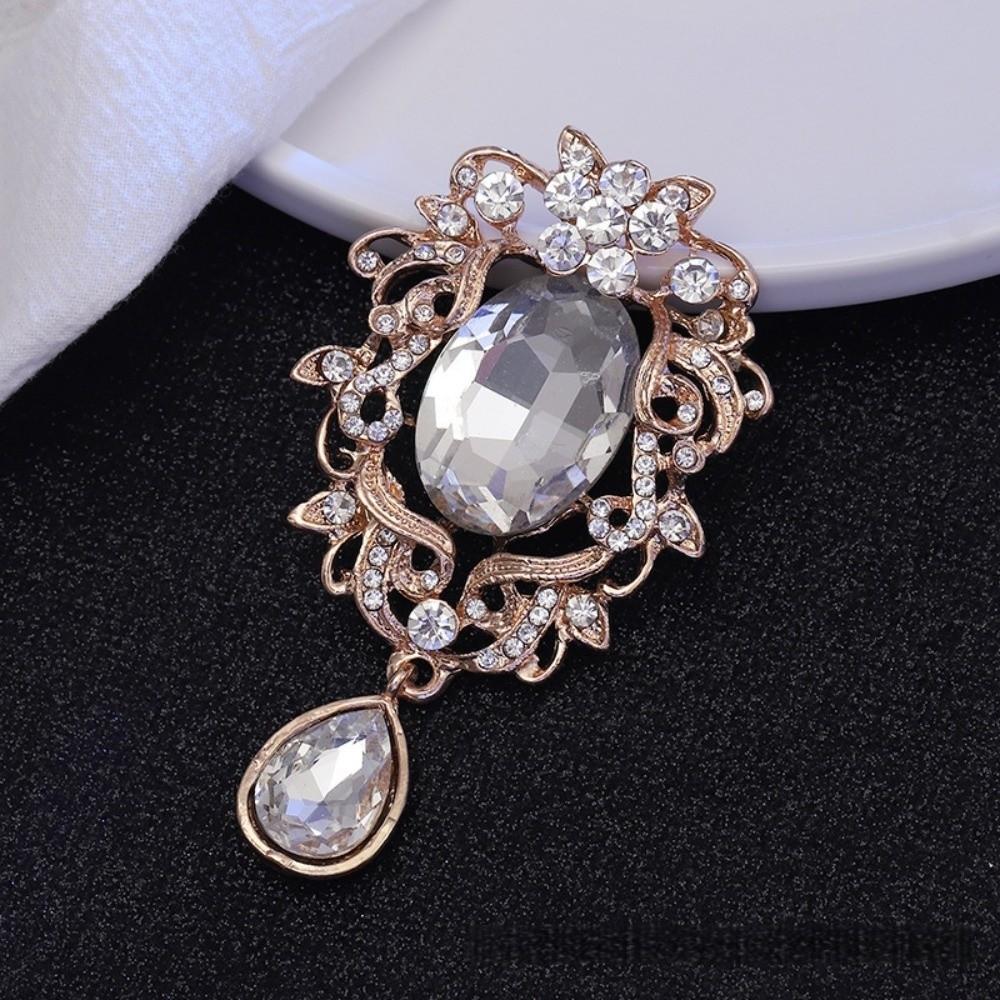 Bouquet Decor Rhinestone Pendant Water Drop Shape Brooch Pins Parts  DIY Crafts