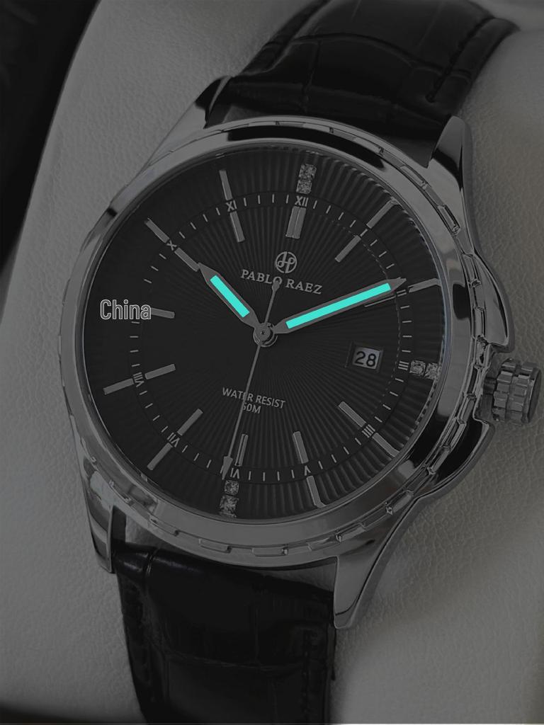 Herrenarmbanduhr mit Schleichender Sekunde und Fächermuster - Stilvolle, hochwertige Freizeituhr