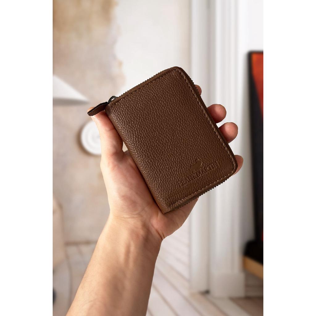 Stilvolles schwarzes Kartenetui aus Leder mit originellem Geldfach mit Reißverschluss und Geschenkbox