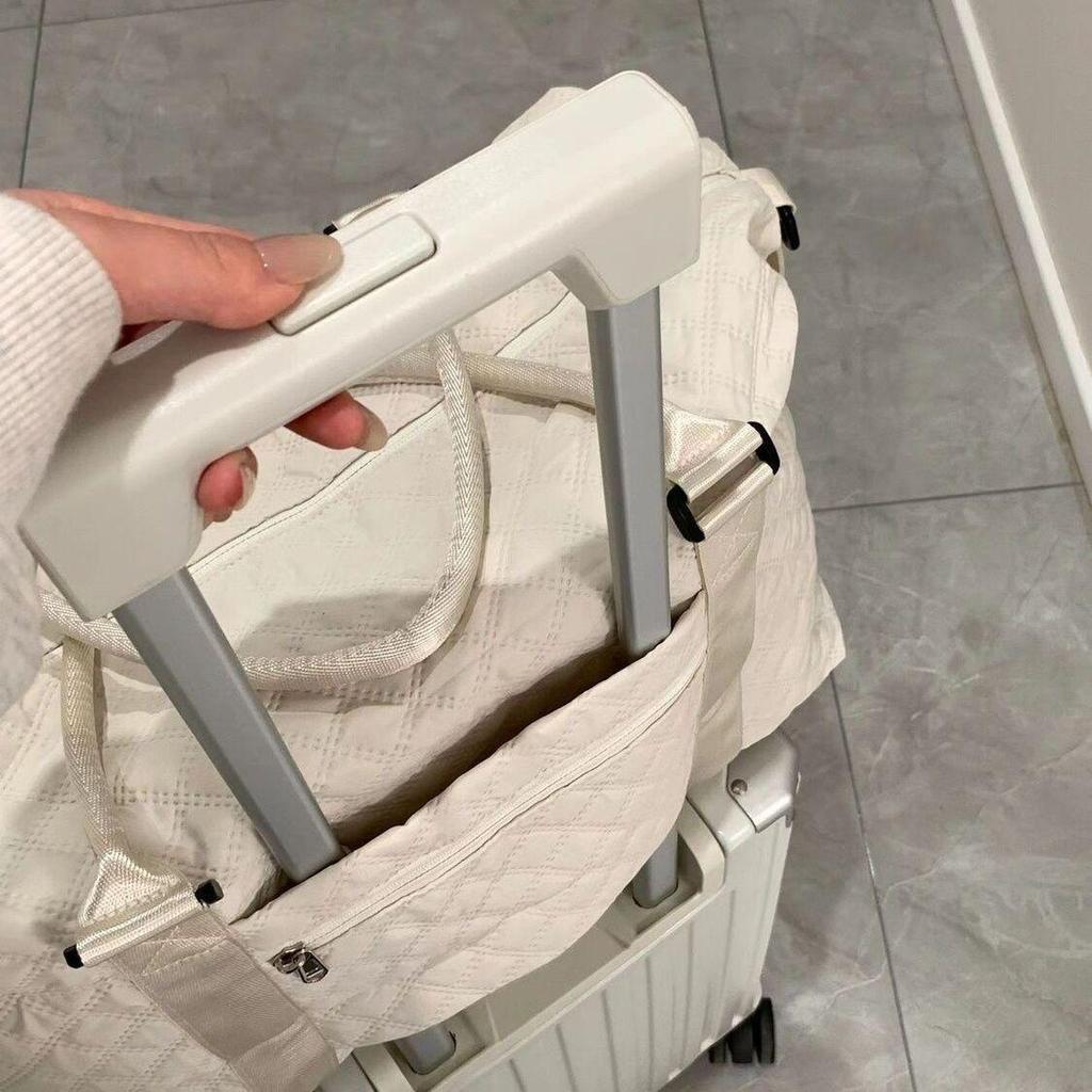 Large Capacity Lightweight Handheld Travel Bag for Fitness, Business, or Maternity, Fits On Trolley Case