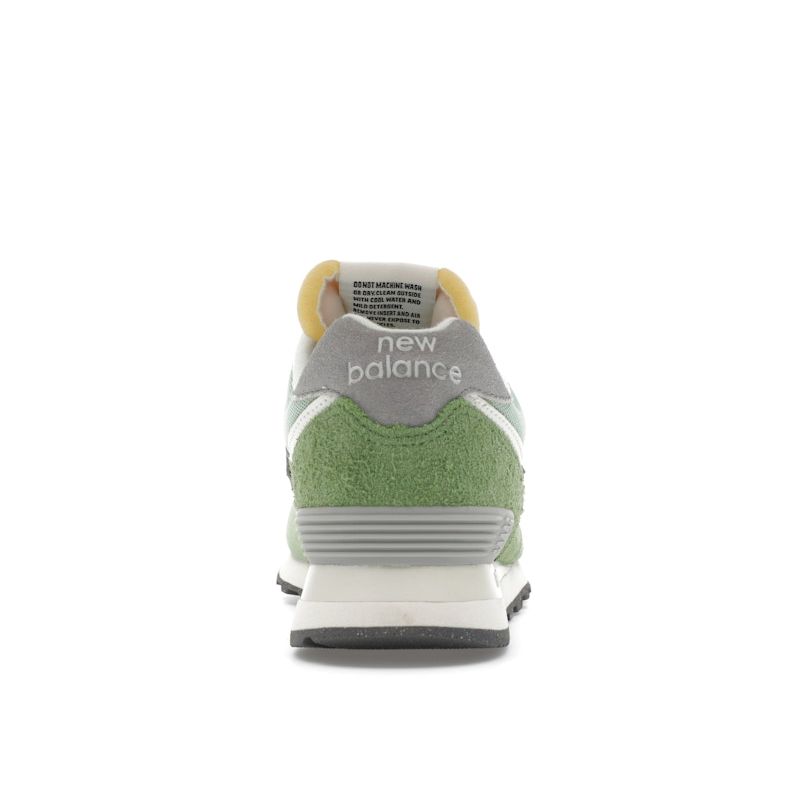 New Balance 574 Chive Unisex Sneakers Green Sea-Salt U574RCC