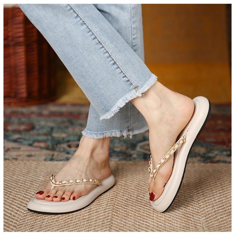 Woman Trend Newest Summer Gold Gold Buckle Women Slipper Fashion Slip On Ladies Flip Flops Flat Heel Outdoor Casual Sandals