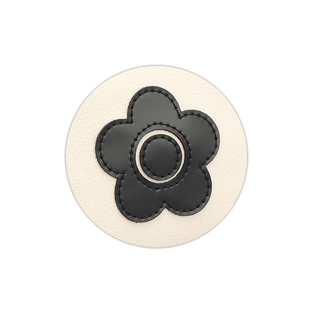 MARY QUANT Enamel Icon Daisy Patch Spring Clip Pouch X X D4cm Ivory H11.5 W11.5