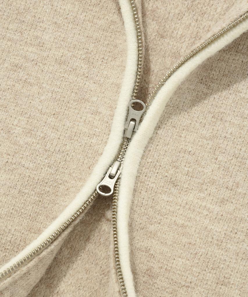 Covernat Woman Fluffy Zip-Up Cardigan Oatmeal