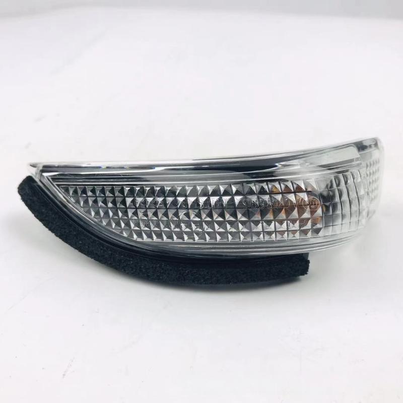 1/2Pcs Rearview Mirror Turn Signal Flashing 81730-52100 For Camry 2011-2014 Corolla 2012-2015 Yaris 2011-2014 Rav4 2012-2016