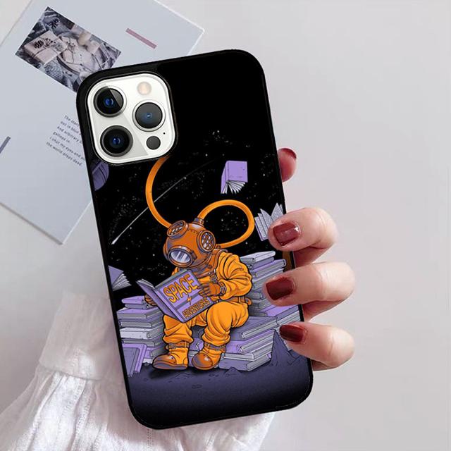 Space Astronaut Illustration Phone Case for iPhone 11 12 13 14 Pro Max Mini XR XS SE 2020 6 7 8 Plus Samsung S21 S22 Coque Funda