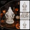 Halloween Geist Harz Skulptur Dekoration mit Totenkopf- und Kerzen-Details Stehend auf runder Basis für Innen- und Außenbereich