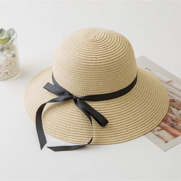 Summer Breathable Straw Hat With Wide Brim And Mesh Design For Beach And Sun Protection