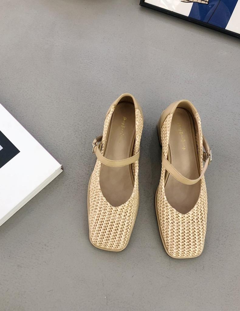 Late Evening Wind Thick Heel Niche Woven Bohemian Bag Head Sandals Fairy Shoes 2025 Spring and Summer Vacation Empty Single Shoes