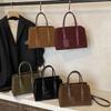 High Quality Commute Female Handbag for Woman New Simple Classic Shoulder Bag Fashion Matte Suede Women's Shoulder Crossbody Bag