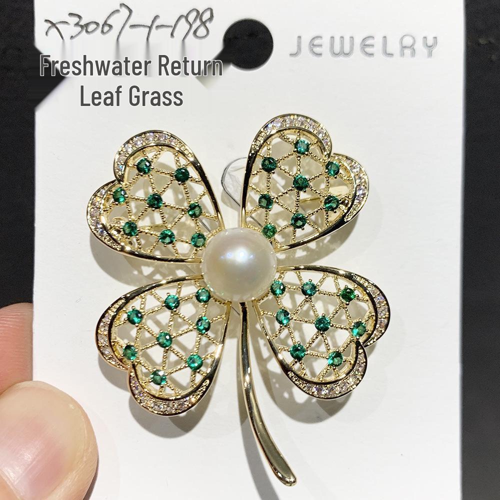 Bo Xin Yun Exquisite Freshwater Pearl Four-Leaf Clover Brooch Shawl Accessory