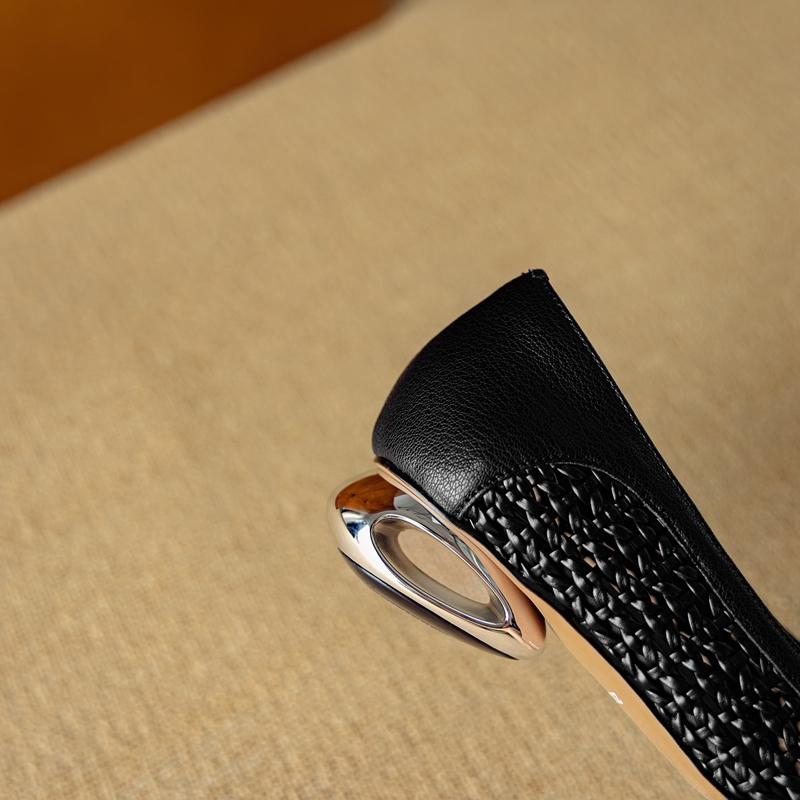 Fashion Women's New Spring and Summer Pointed Leather Cowhide Woven Hollow Breathable Mid Heel Fashion Single Shoes Work Shoes