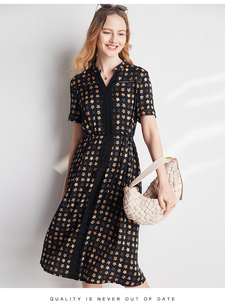 19mm Stretch Mulberry Silk V-Neck Star Print Short-Sleeved Dress