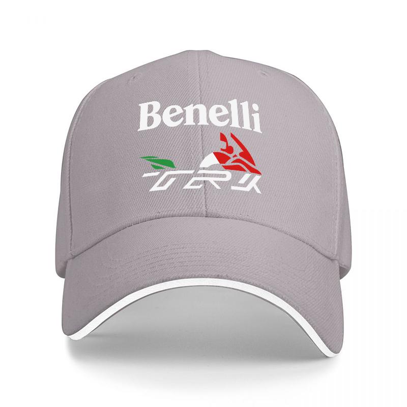 Benelli TRK Logo Vyšívaná Baseballová Čepice Černá Klasický Střih Nastavitelná Čepice pro Motocyklové Nadšence a Dobrodružné Jezdce