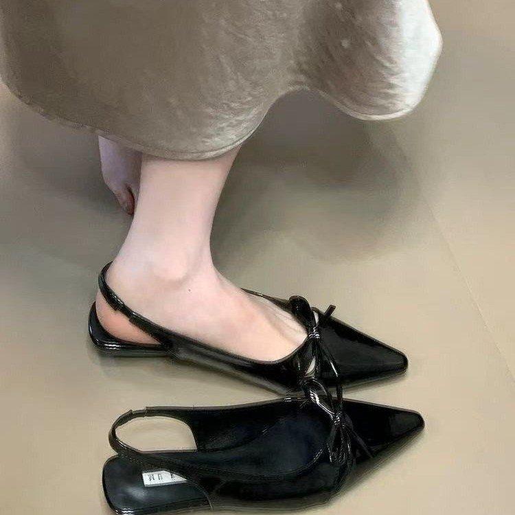 Gentle bow baotou sandals spring and summer 2025 French niche elegant fairy square head light mouth commuting shoes