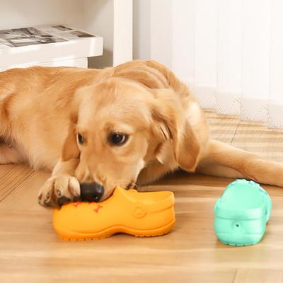 Chinelo Barulhento Brinquedo de Morder para Cachorro Resistente à Mordida Alívio do Tédio Sapatos Simulados Brinquedo Interativo Filhotes Dentição Brinquedo de Limpeza