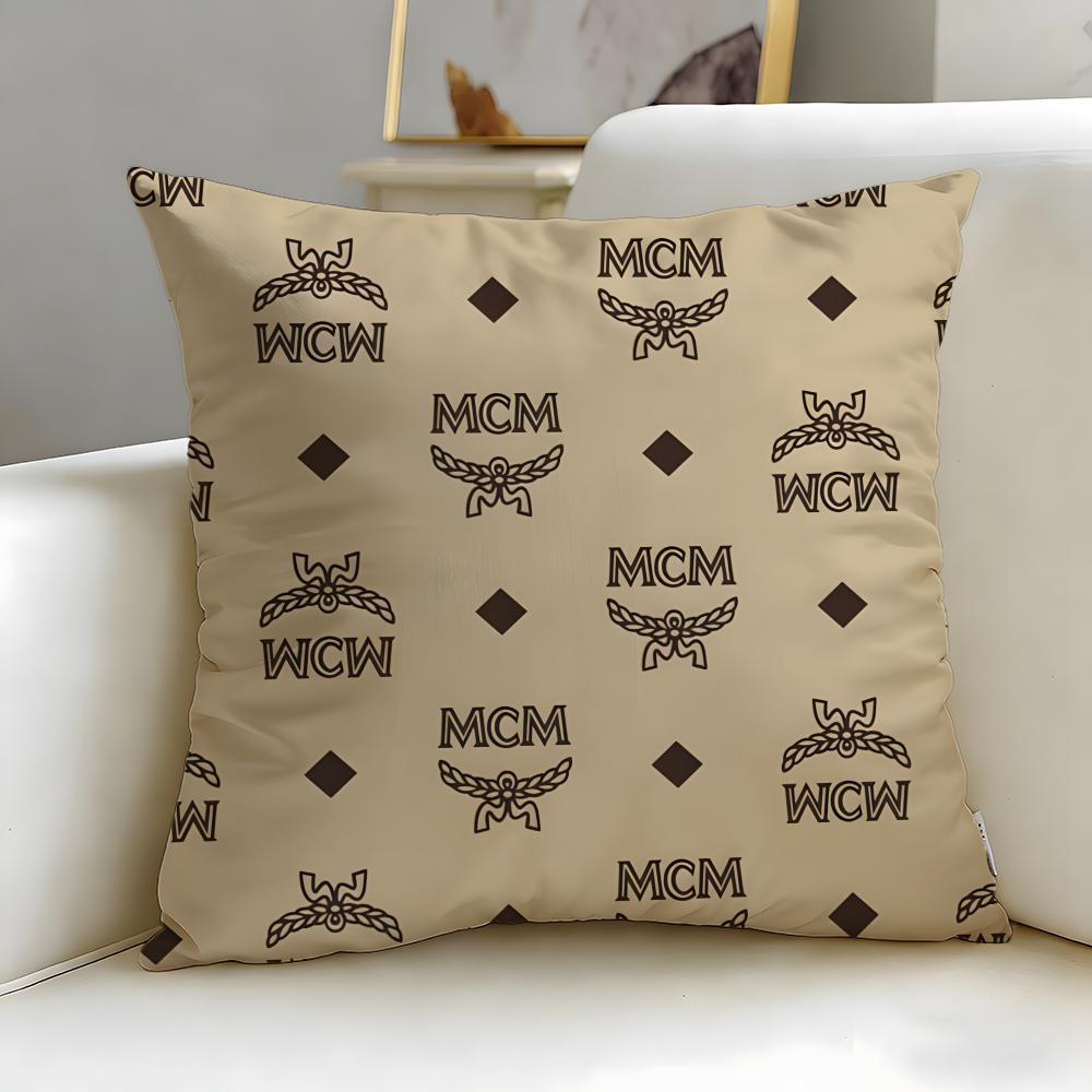 Brand Modern Creation Munchen Cushion Cover Soft EasyWash Pillow Case Versatile for Couch Bed Travel and Office