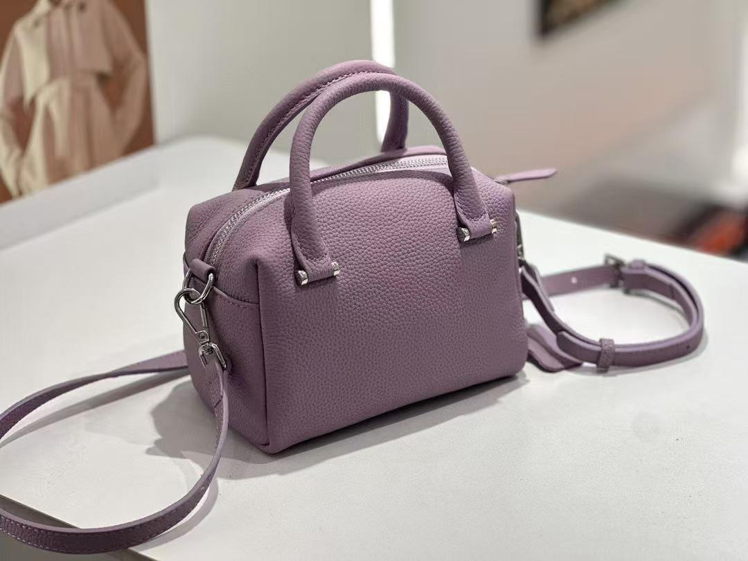 

Женская Сумка-Кроссбоди из Натуральной Кожи в Форме Конфетной Коробки Boston Pillow - Новый Стиль 2025 года 18cm Length x 11cm Width x 12cm Height