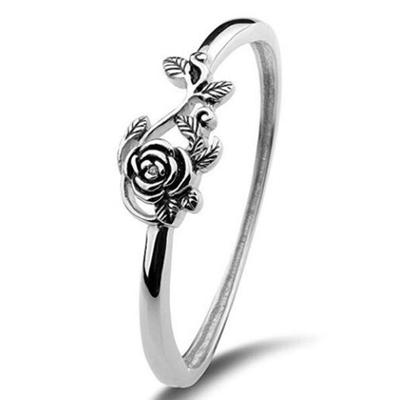 1 pz. Anello da donna elegante con fiore di rosa e foglia, design floreale, anelli da sposa
