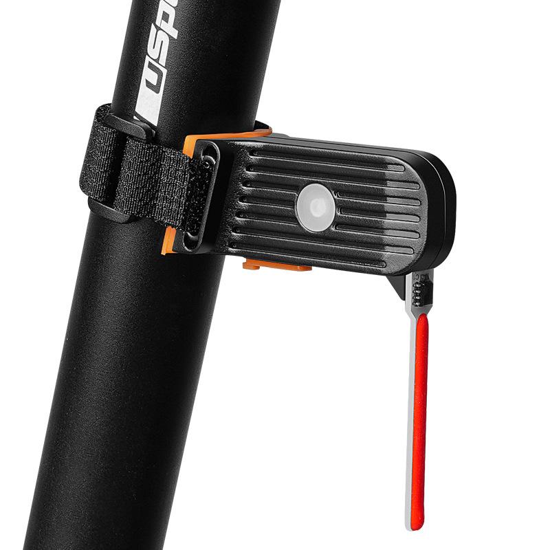 Creative Bicycle Taillight: High-Brightness Flowing Navigation Light for Mountain & Road Bikes