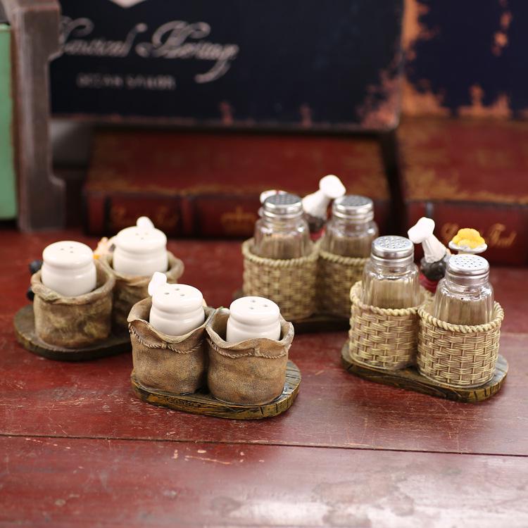 Retro American Country Chef Seasoning Jar - Stylish Home or Cafe Decoration Ornament
