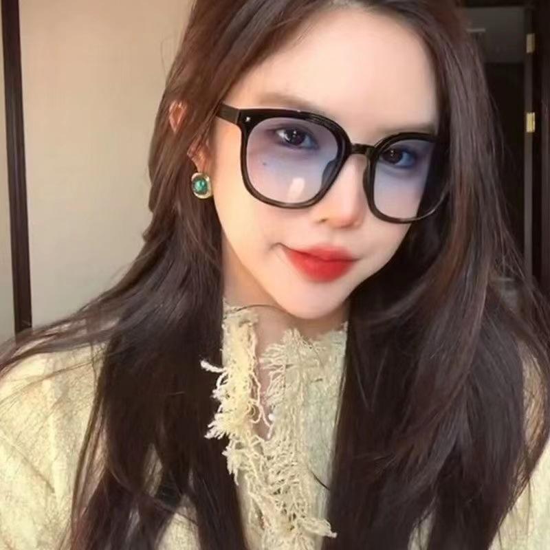 New Folding Small Frame Square Sunglasses Women's Brand Designer Fashion Sun Glasses Men's Driving Eyewear UV400