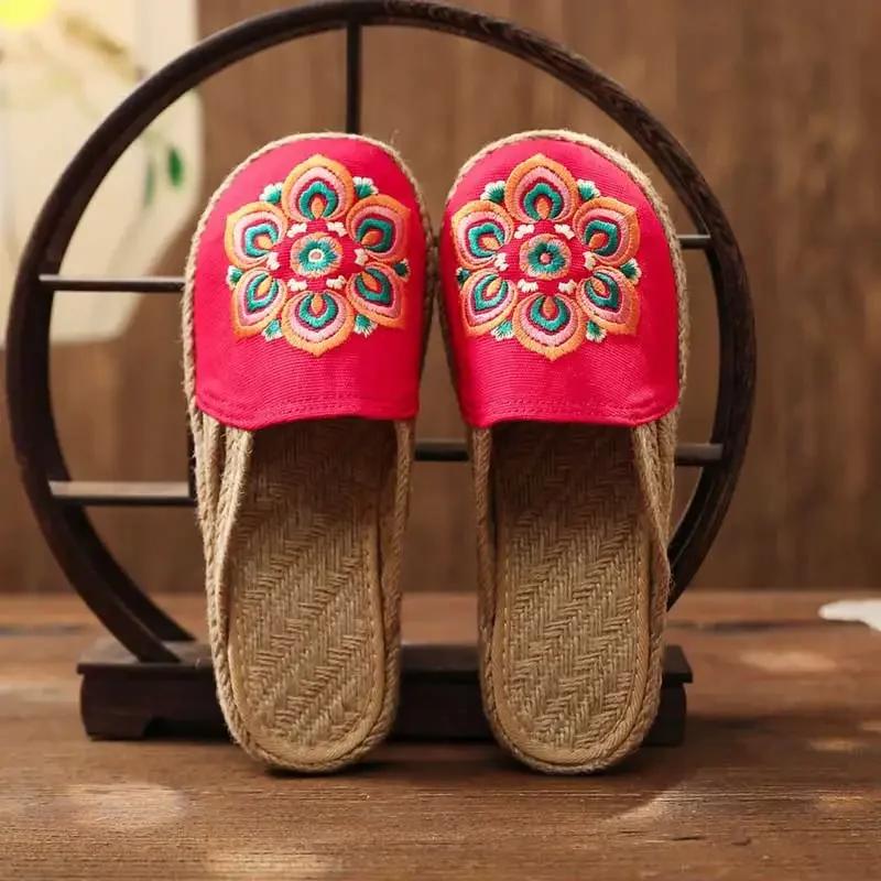 Fashion 2025 Women Casual Linen Handmade Embroidery Mules Flat Slippers Retro Vegan Summer Ladies Canvas Comfortable Espadrille Shoes