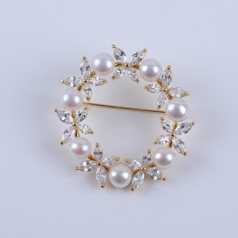 Luxury Atmospheric Freshwater Pearl Brooch Corsage Simple Pin Sweater Women's Coat Accessories Fashion Jewelry Brooches