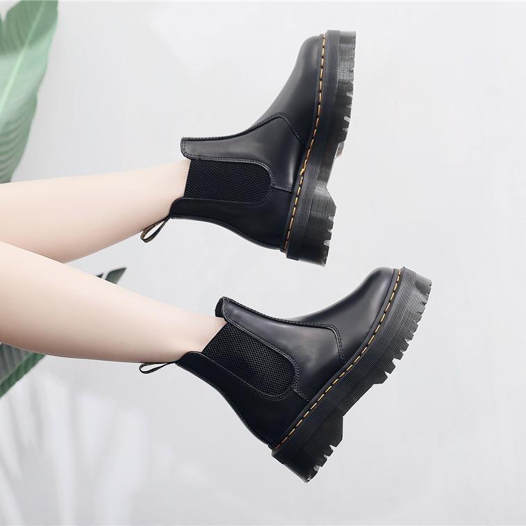 Chelsea boots women's platform locomotive short boots women's British leather boots muffin bottom one pedal small leather shoes
