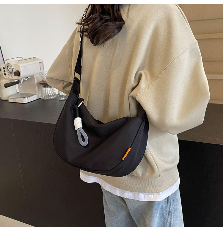 2025 Trendy Women's Korean Style Nylon Dumpling Crossbody Bag - Versatile, Large Capacity Canvas Shoulder Bag