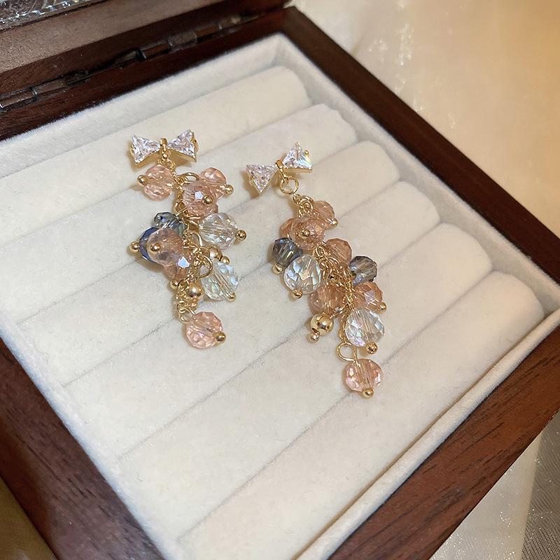 Retro High-End Silbernadel Diamantbesetzte Blumenohrringe, Europäische und Amerikanische Übertriebene Temperamentsohrringe, Leichter Luxus Nischenohrringe