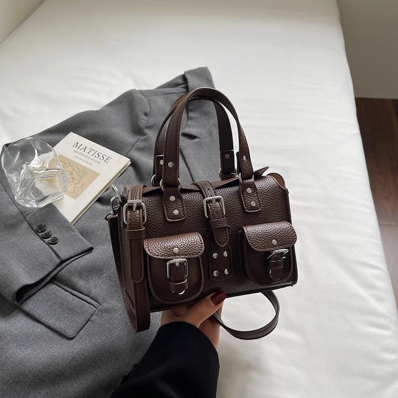 Soft face hand bag women's new high-value foreign shoulder bag fashion niche commuter messenger bag
