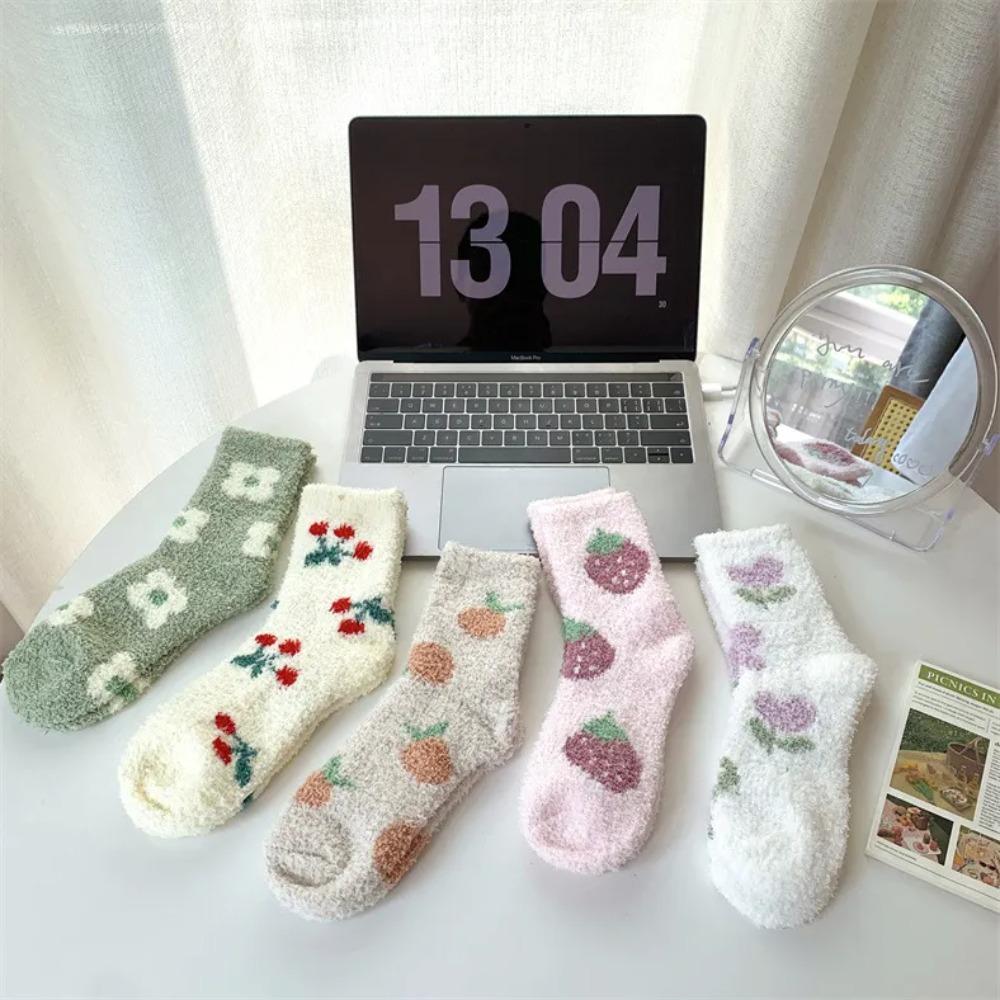 Coral Fleece Coral Velvet Socks Soft Plush Women Socks Warm Mid-tube Socks  Winter