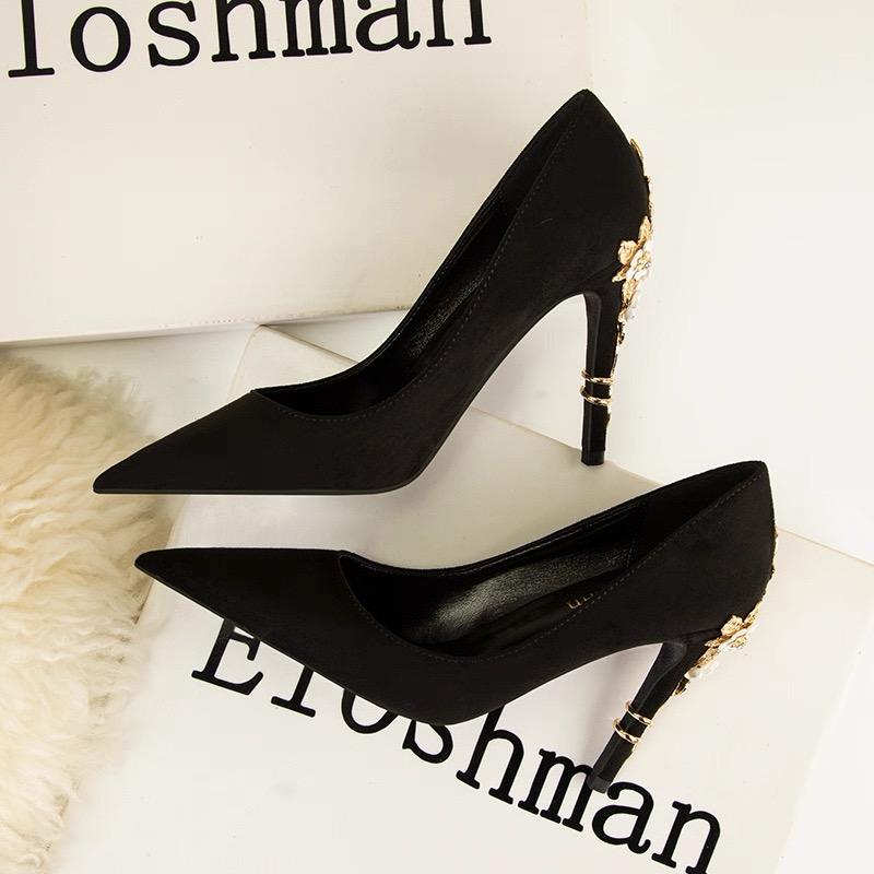 Fashion Women's High Heels Luxury Crystal Bridal Shoes Silk Dress Pumps Sexy Pointe Toe High Heels Fashion Wedding Shoes for Women Pumps