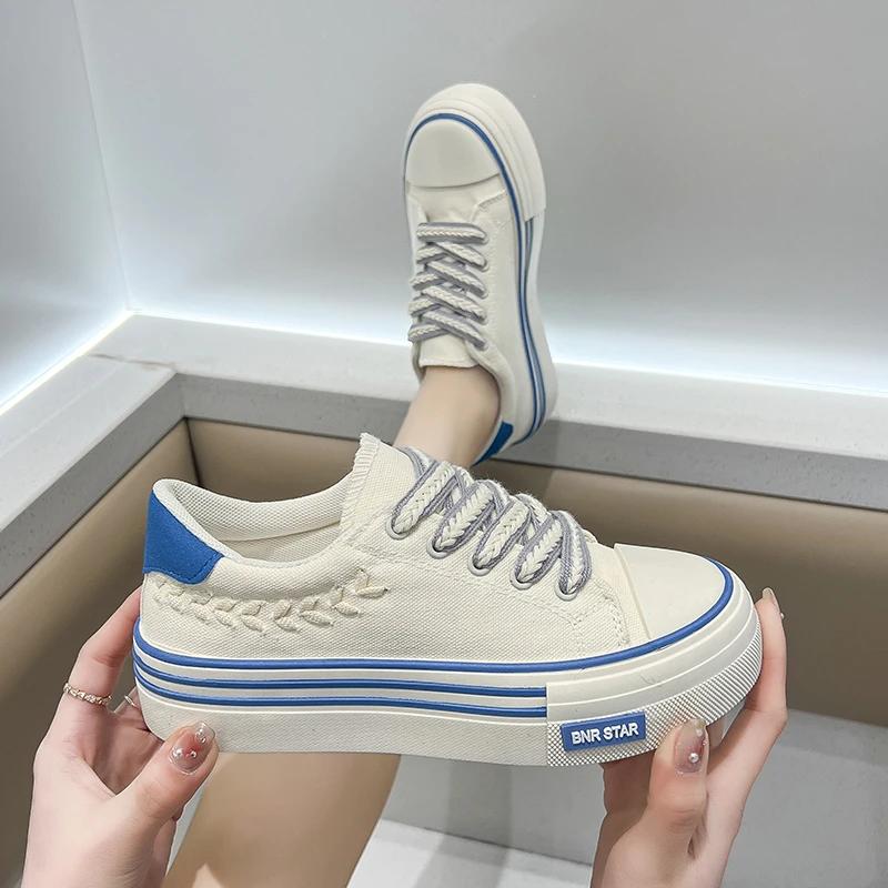 Plateau-Schuhe aus Segeltuch für Damen, die die Körpergröße erhöhen, klobige Turnschuhe für junge Mädchen, Outdoor-Sneaker für Damen, Schuhe mit dicker Sohle
