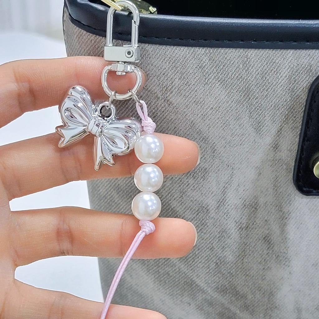 Stylish Bowknot Heart Pendant Pearl Beads Cellphone Lanyard Stylish Bag Accessory Lovely Keychain Jewelry for Girls