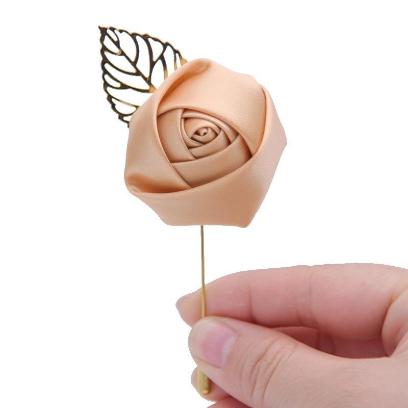 Korean Style Artificial Flower Corsage Brooch for Women: Suit, Coat, Accessories (DD744)