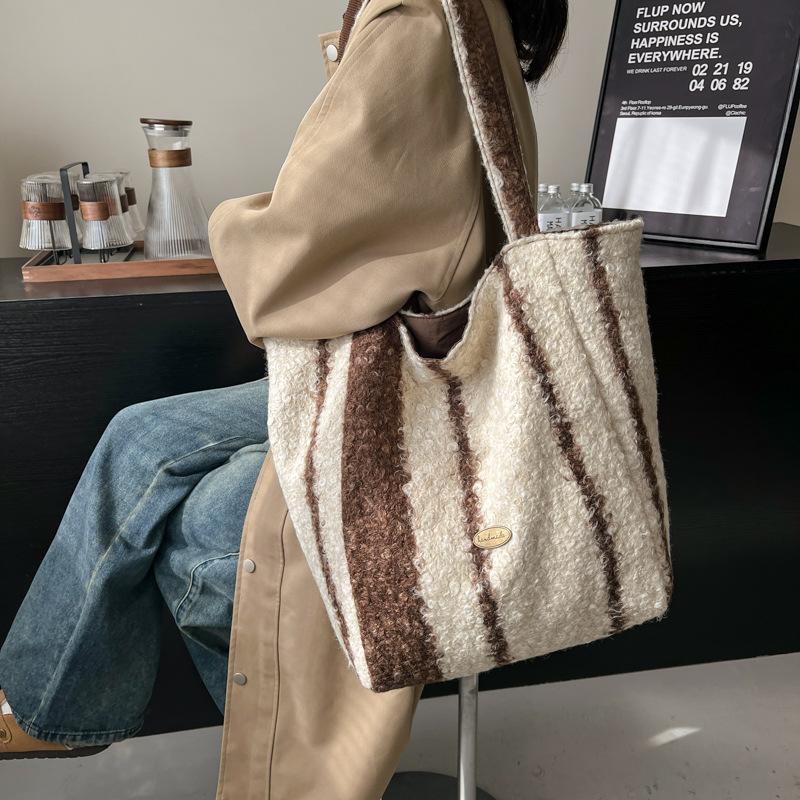 Korean New Autumn and Winter Plush Lazy Versatile Double-sided Shoulder Tote Bag Soft Waxy Japanese Student Bag Female