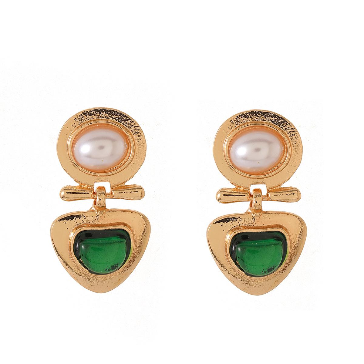 

New imitation pearl earrings women s light luxury love leaves ins temperament ear jewelry
